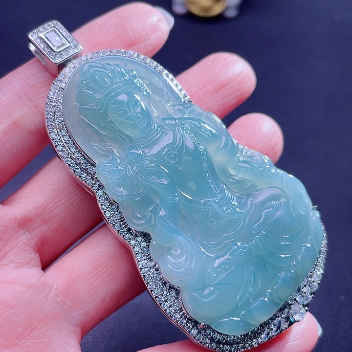 翡翠吊坠(不含链)未镶嵌