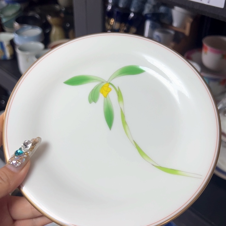 盖碗瓷器直播放漏中