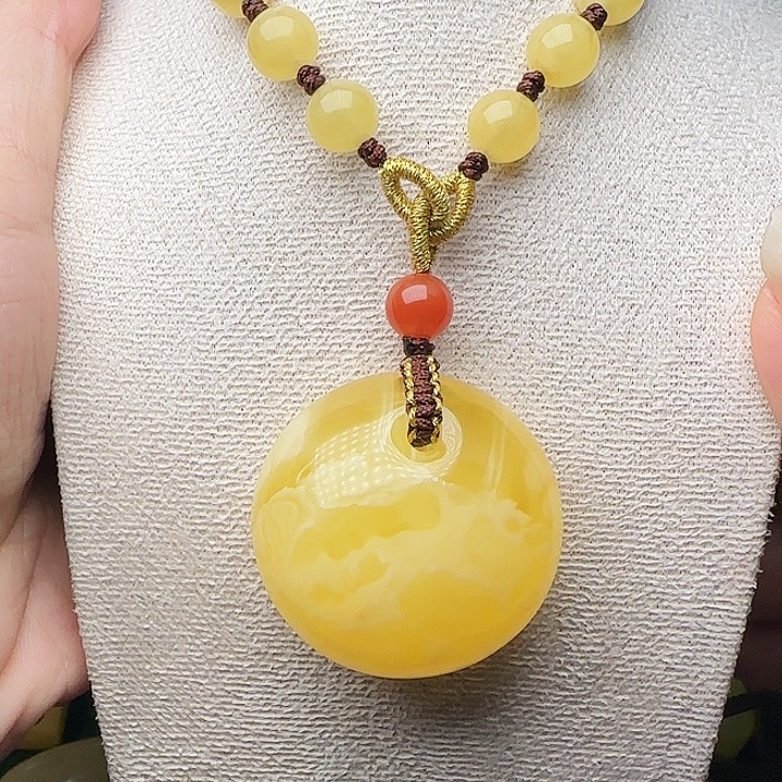 琥珀未镶嵌手链吊坠