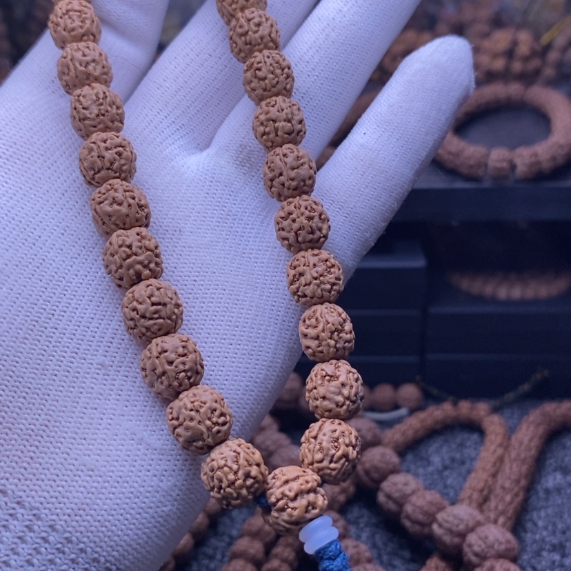 【闪购商品】金刚菩提吊坠S****?一代龙定制手持