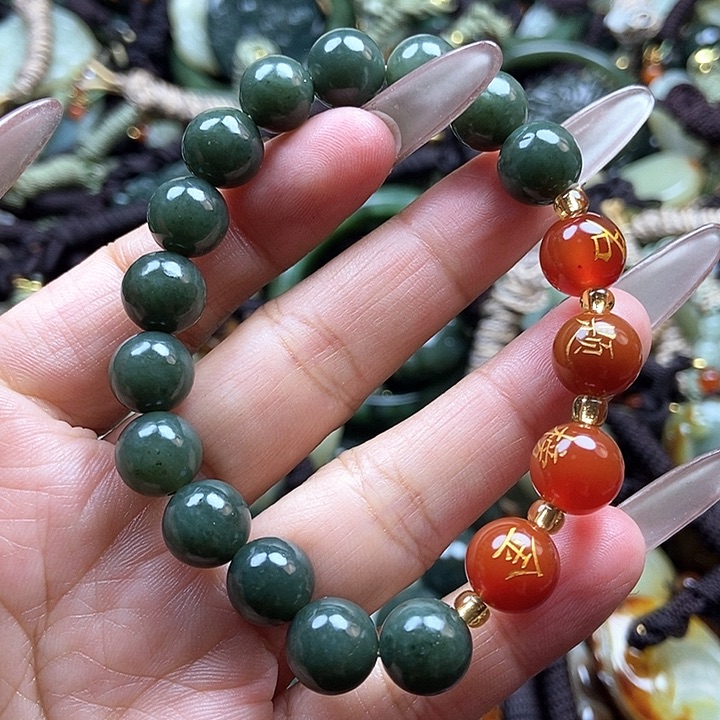 和田玉颈饰未镶嵌