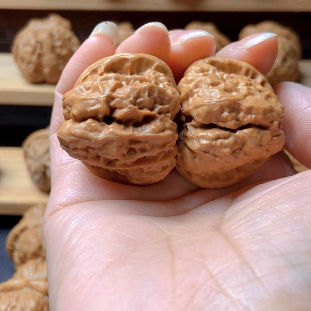 文玩核桃吊坠用****8蛤蟆头