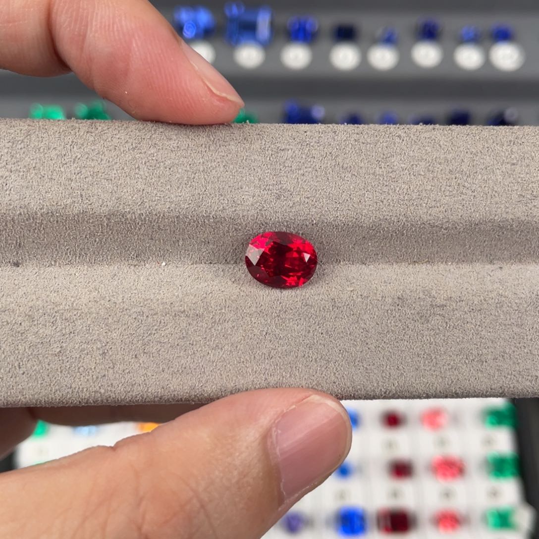 合成（培育）红宝石裸石未镶嵌T**2.63ct