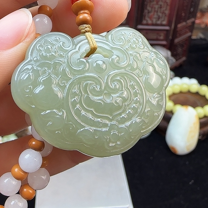 和田玉挂件未镶嵌定制发货