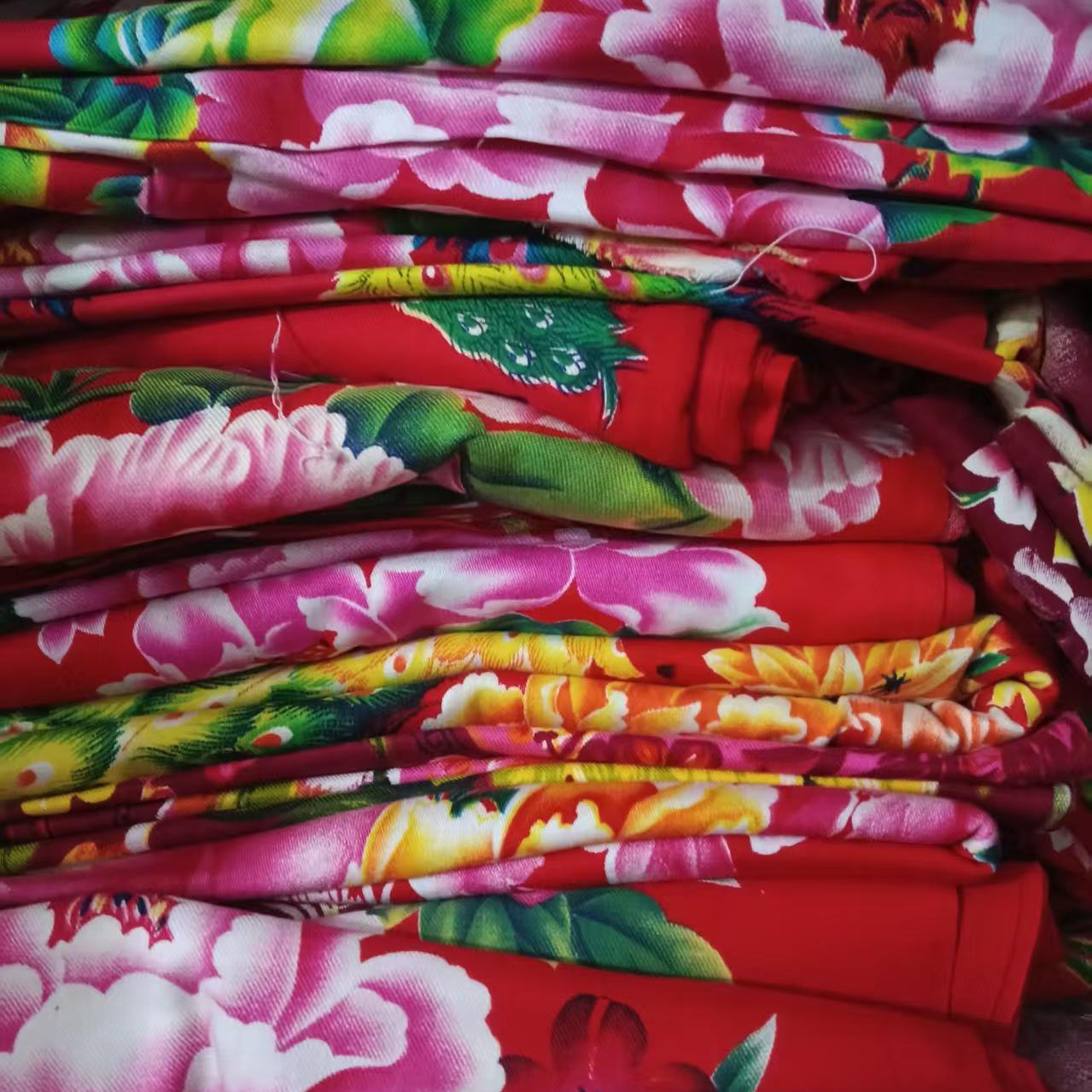 直播间售卖几十年前布请勿私拍