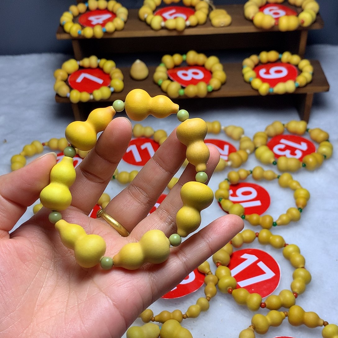 天***子喜欢去拍托帕石（处理）