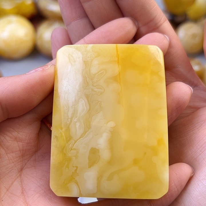 蜜蜡颈饰未镶嵌蜜蜡