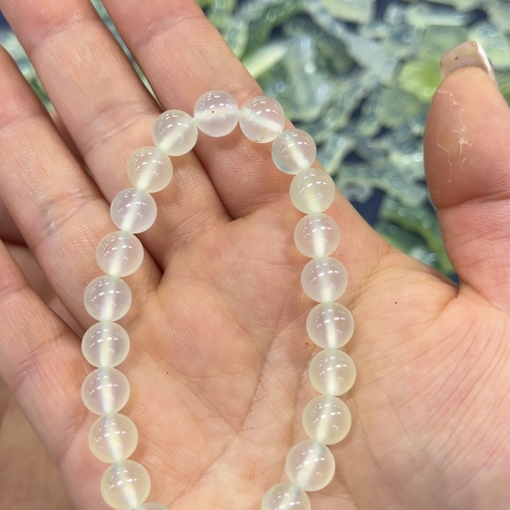 蛇纹石玉吊坠合金