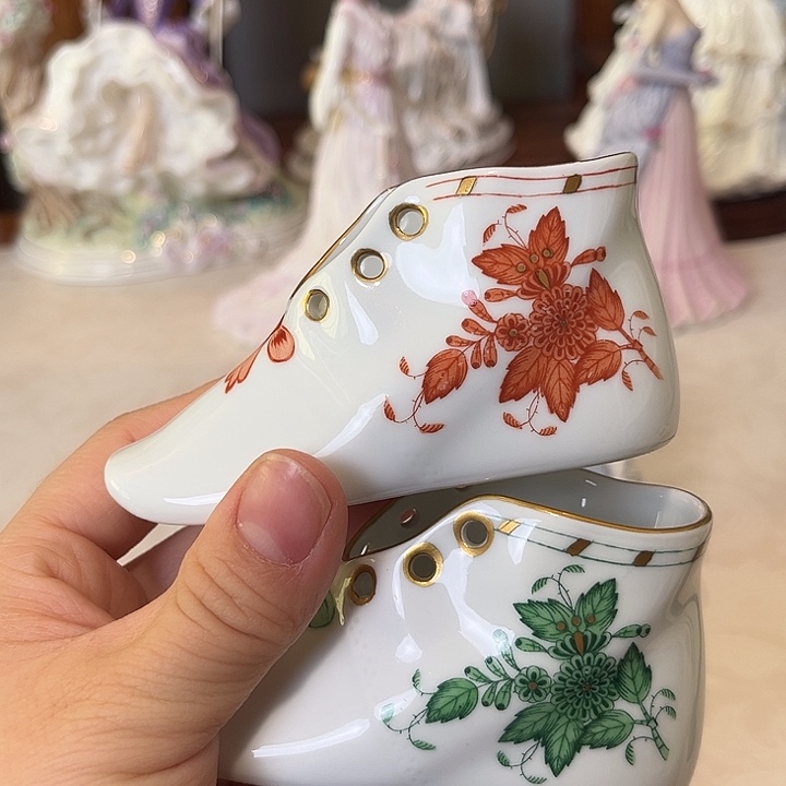 杯欧洲中古瓷器摆件