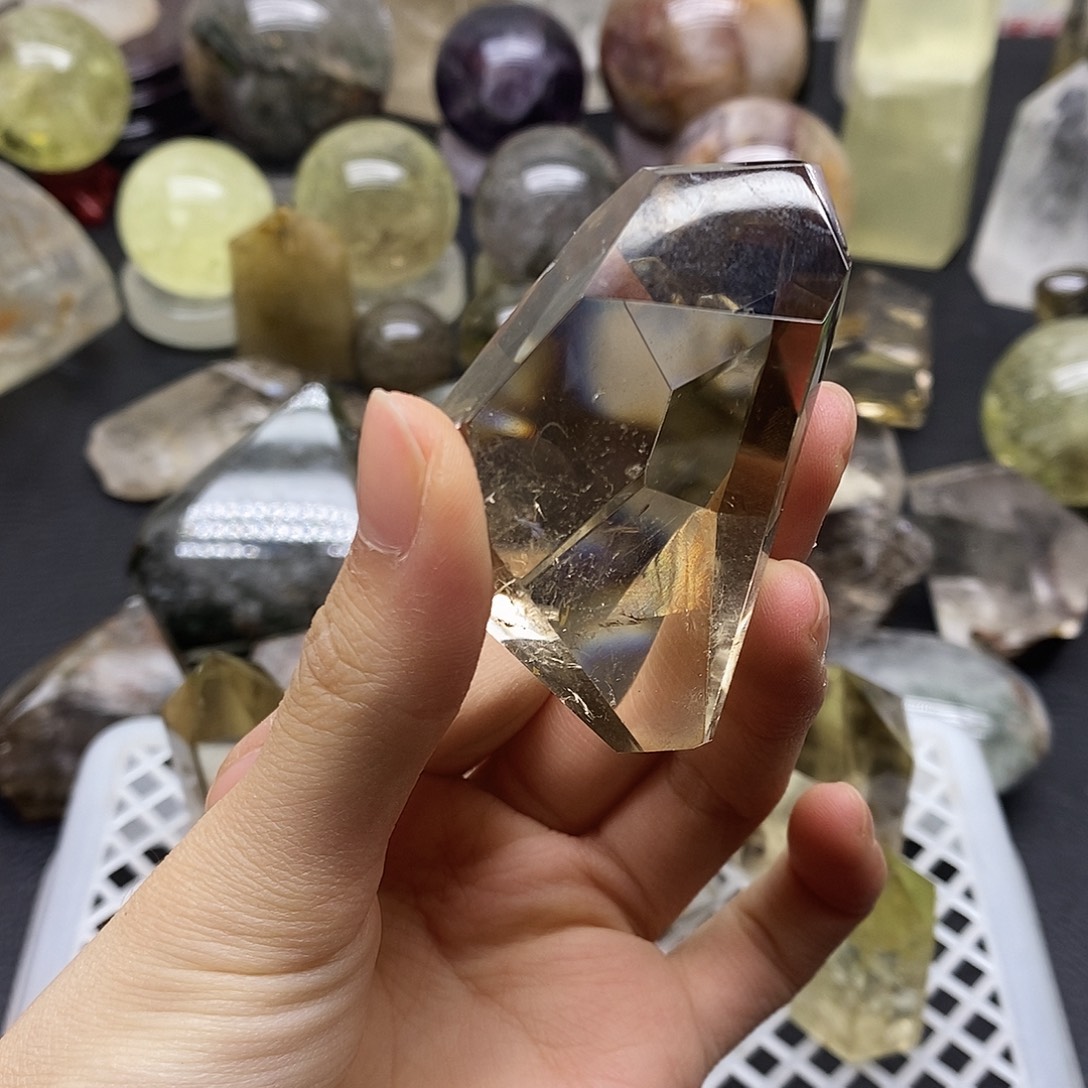 水晶未镶嵌珠宝半成品42水晶石