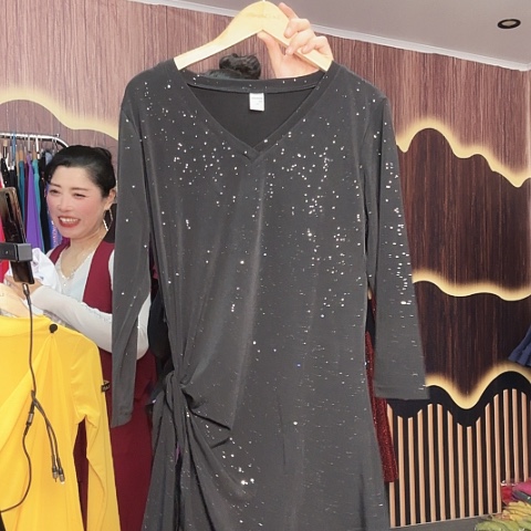 XL。                   