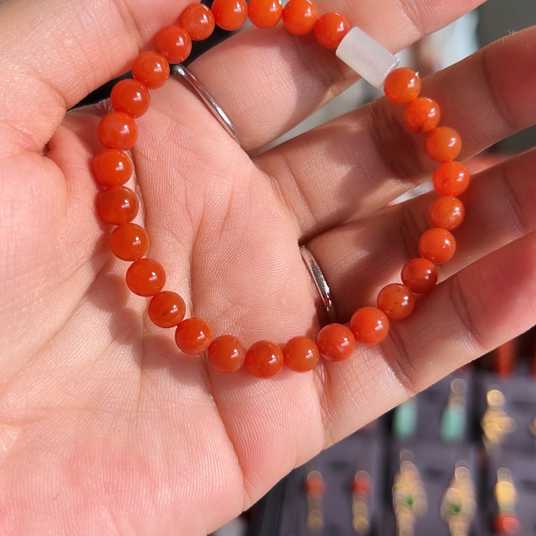 南红玛瑙手链未镶嵌