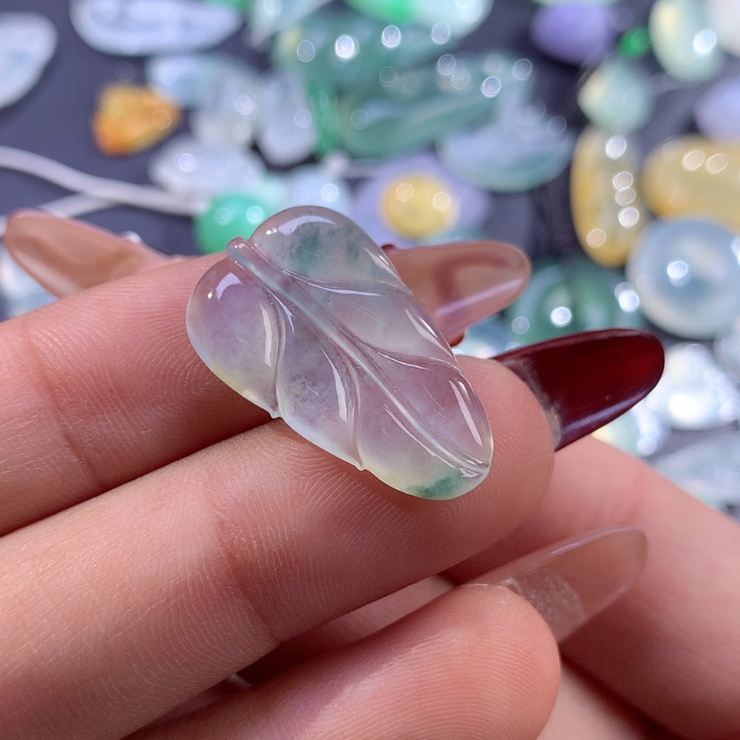 【闪购商品】翡翠颈饰未镶嵌缅甸翡翠