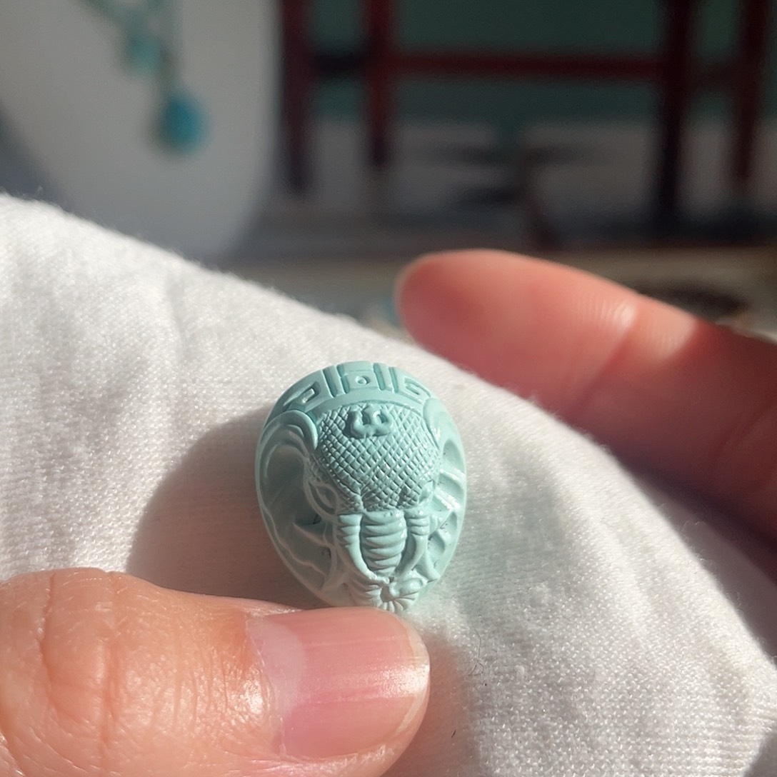 绿松石配饰未镶嵌