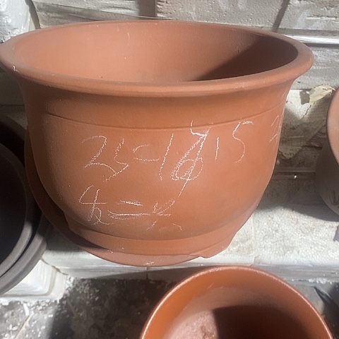 紫砂中国宜兴紫砂花盆，