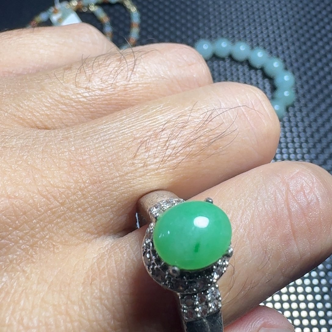 定制翡翠未镶嵌戒面