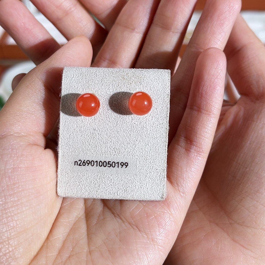 宠***儿南红玛瑙银S925镶嵌耳饰