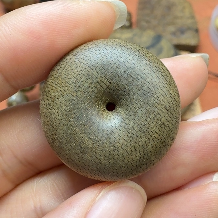 大叶紫檀（黑酸枝木类）