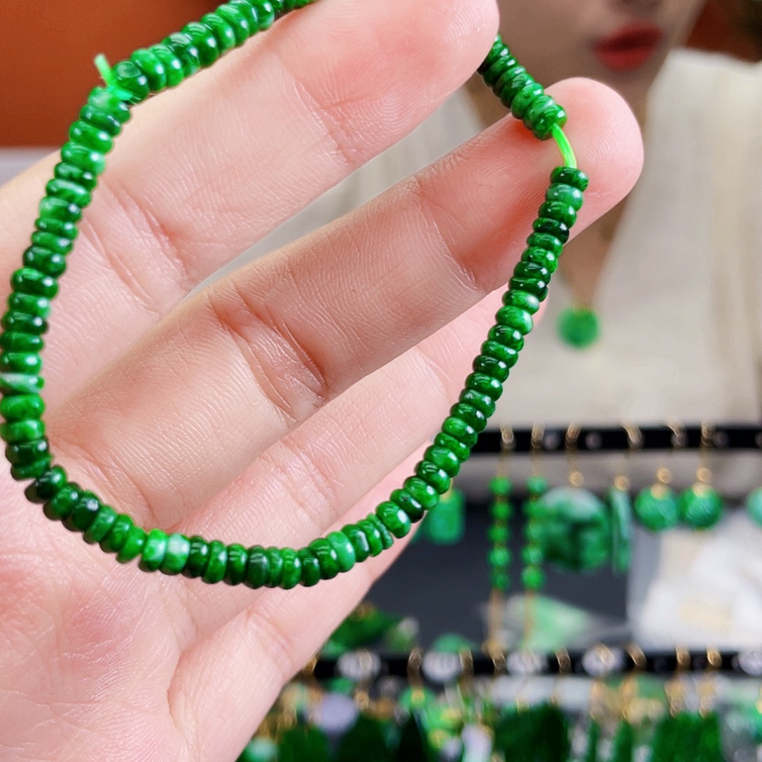 未镶嵌翡翠耳饰饰品