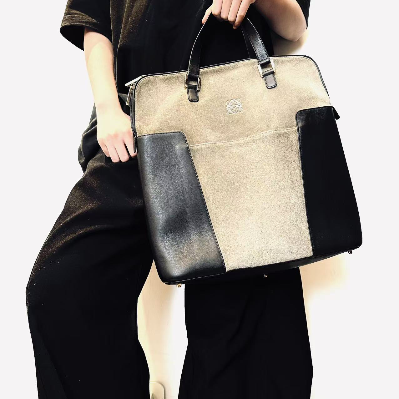 95新 LOEWE/罗意威 罗意威手提包 2506260418