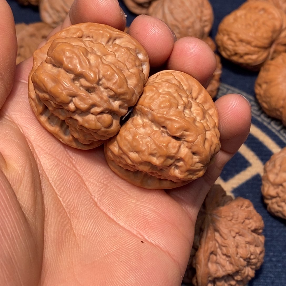 文玩核桃吊坠A*蛤蟆头37