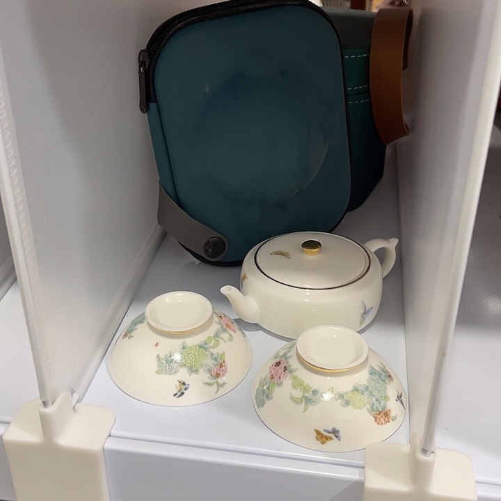 福利待遇多多哦哦哦哦