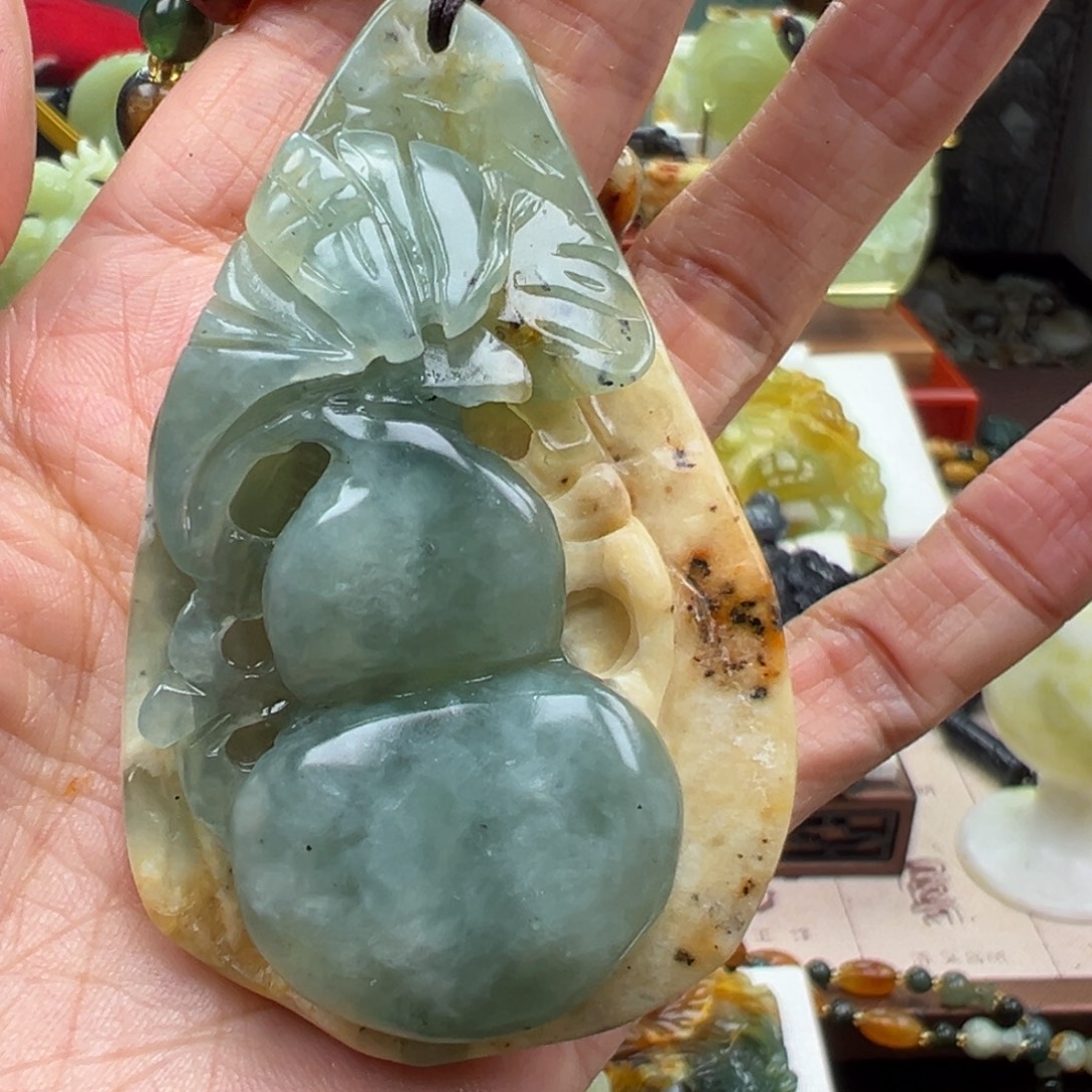 岫玉未镶嵌挂件挂件