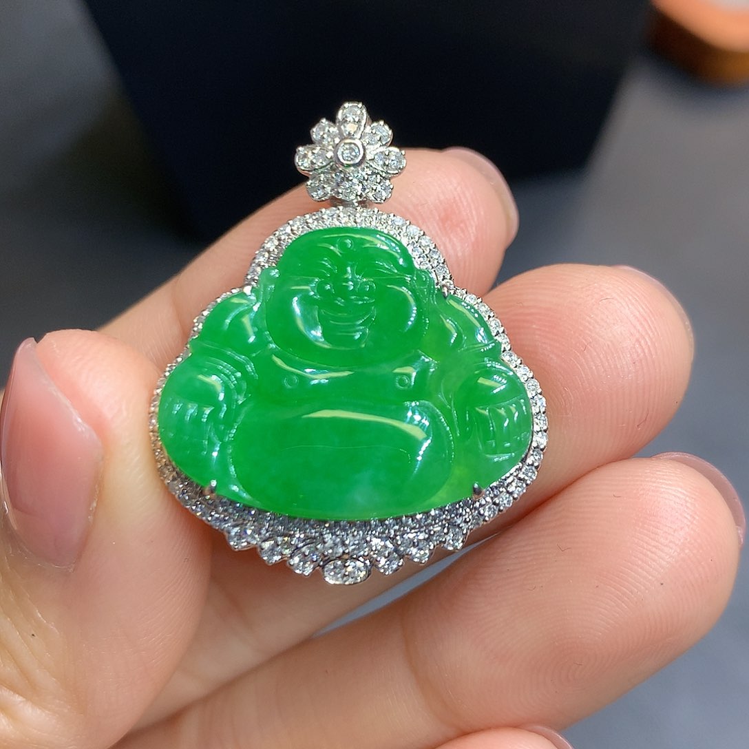 翡翠吊坠(不含链)18K金镶嵌