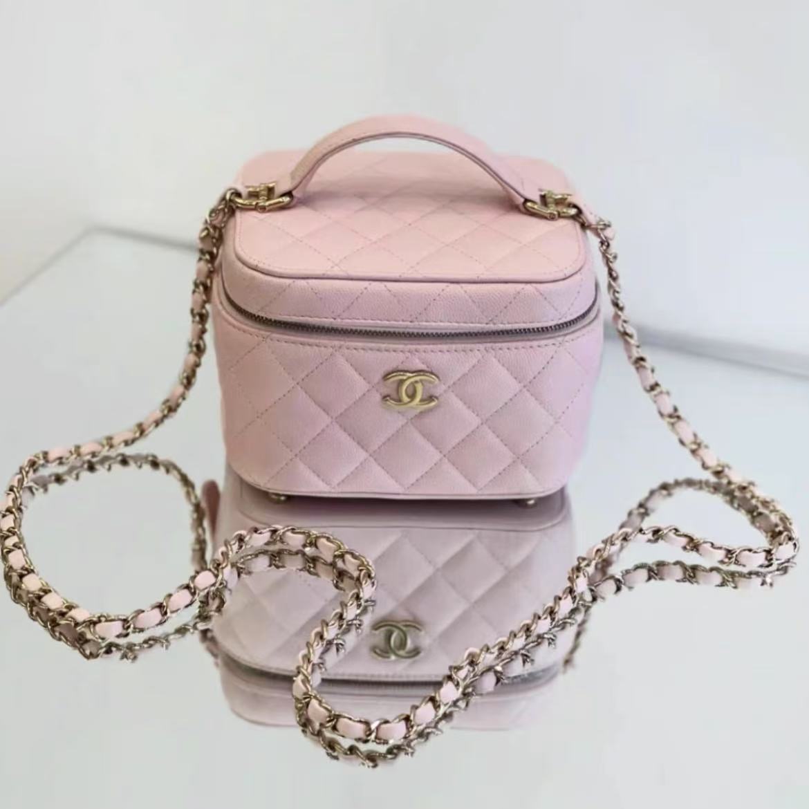 未使用 Chanel/香奈儿 樱花粉金标羊皮盒子包单肩斜挎包