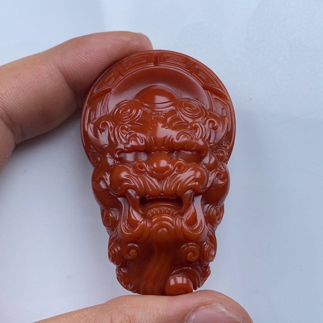 石英质玉颈饰未镶嵌铂*