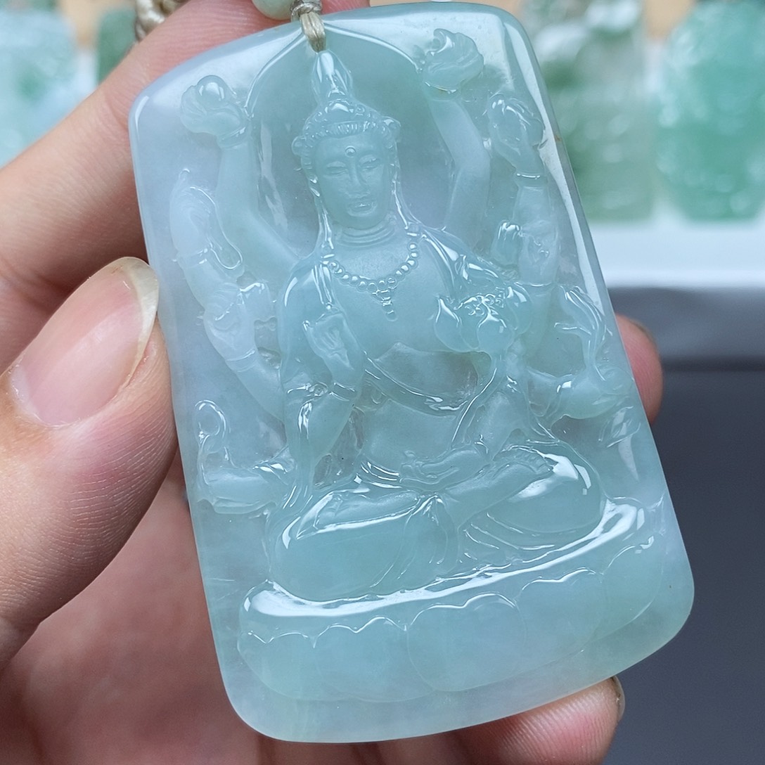 翡翠未镶嵌颈饰翡翠