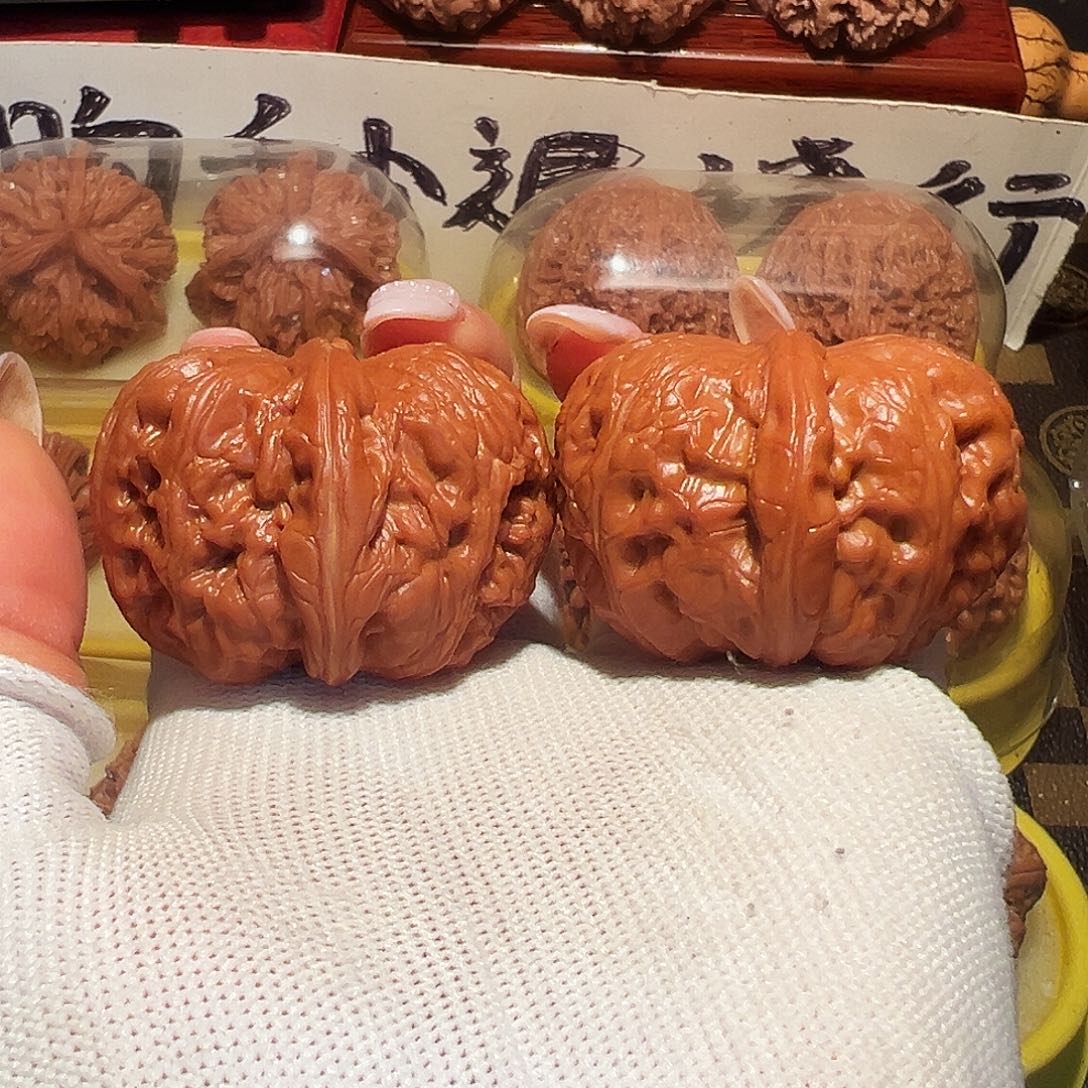 吊坠文玩核桃46微修尖元宝
