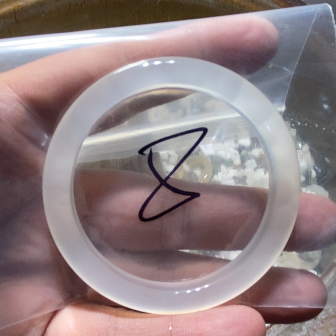 创***人玛瑙/玉髓未镶嵌手镯8号