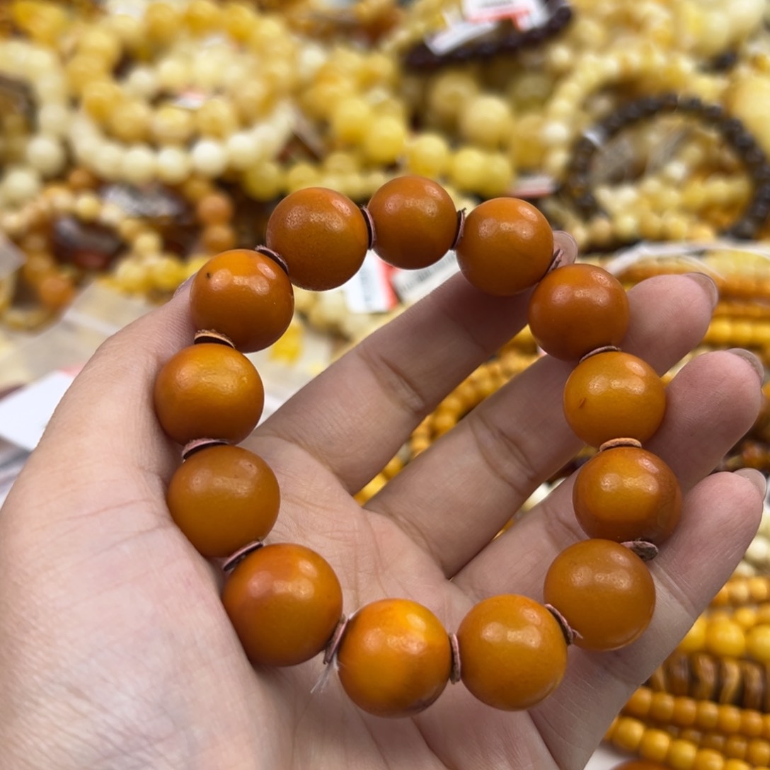 琥珀珠宝奇石未镶嵌