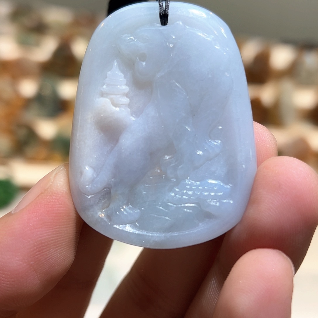 颈饰未镶嵌翡翠挂件