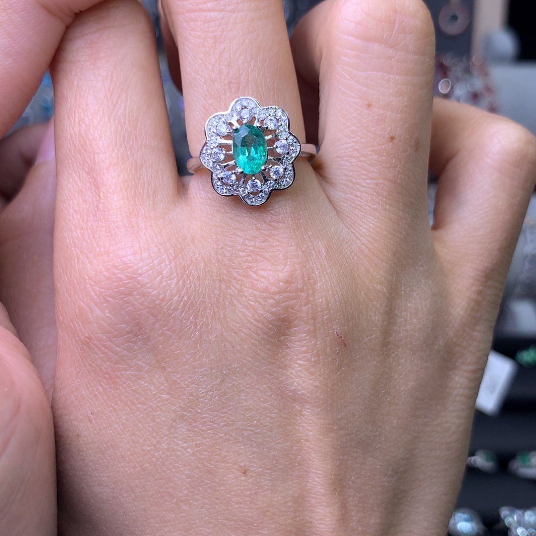 祖母绿戒指银S925镶嵌戒指