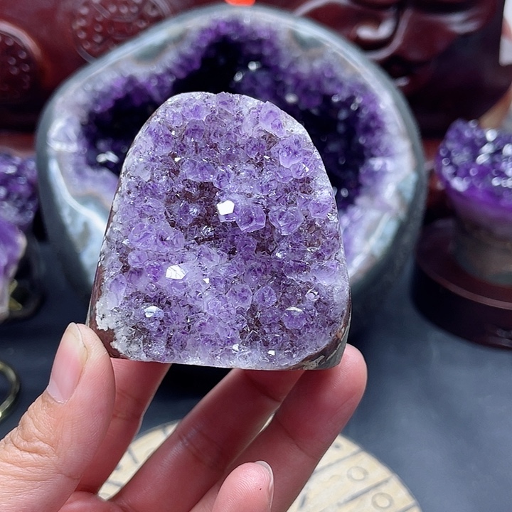 水晶大型摆件（非配饰）未镶嵌