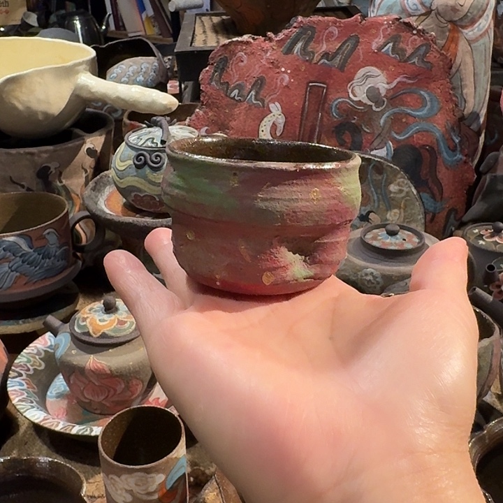 手工制作各种精美陶瓷