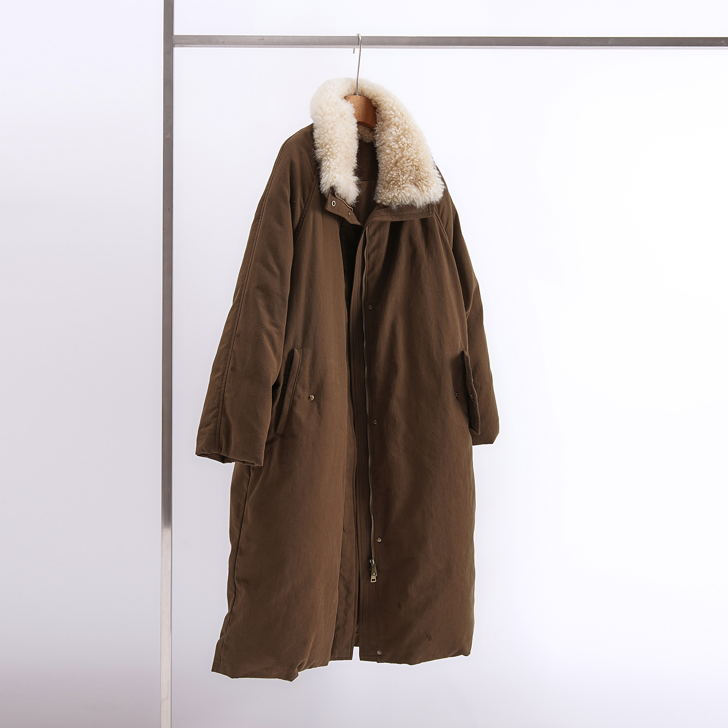 大果store 西班牙进口大毛领~长款被子鹅绒服