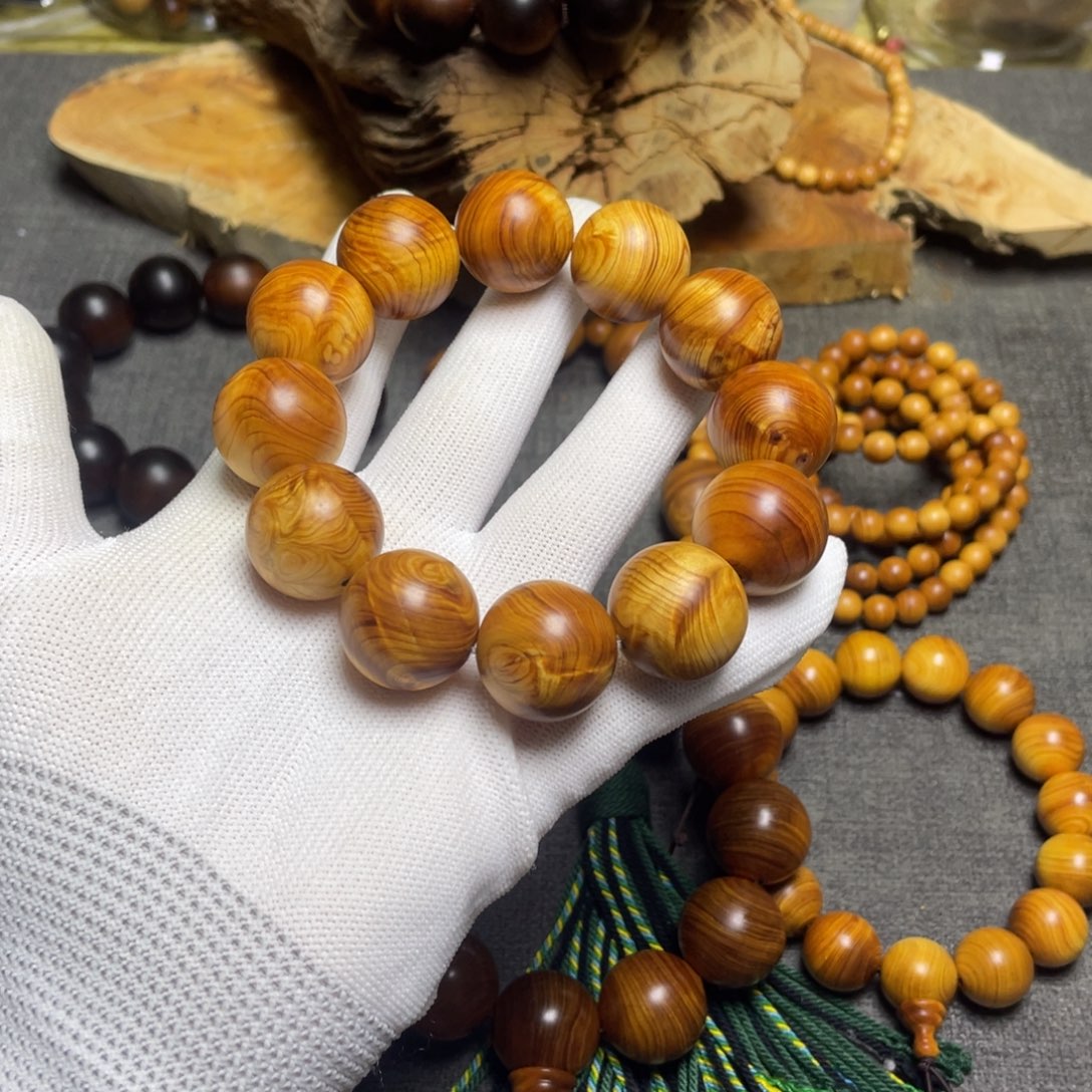 柏木（崖柏）2.0龙胆闪