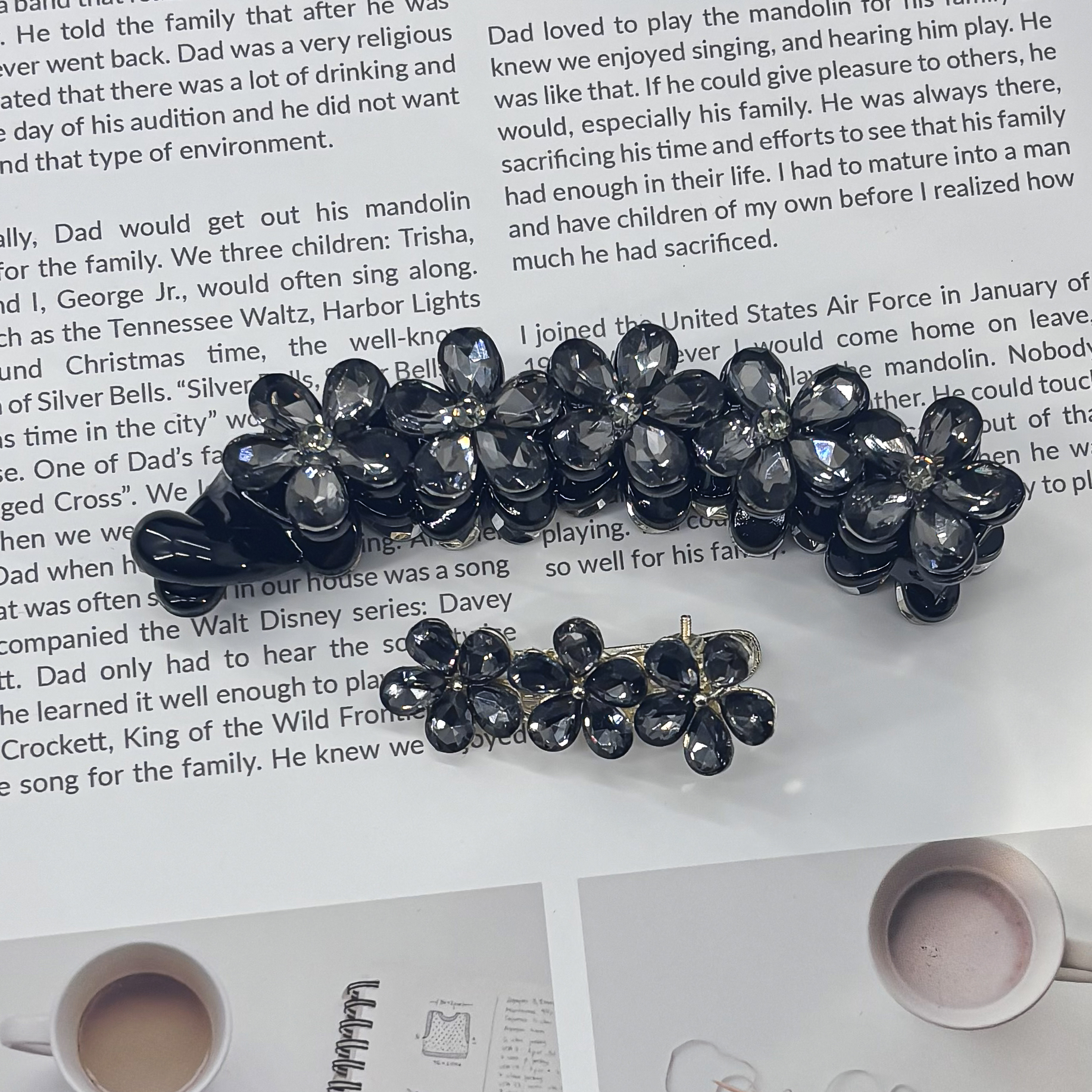 7995花朵香蕉夹+花朵压夹