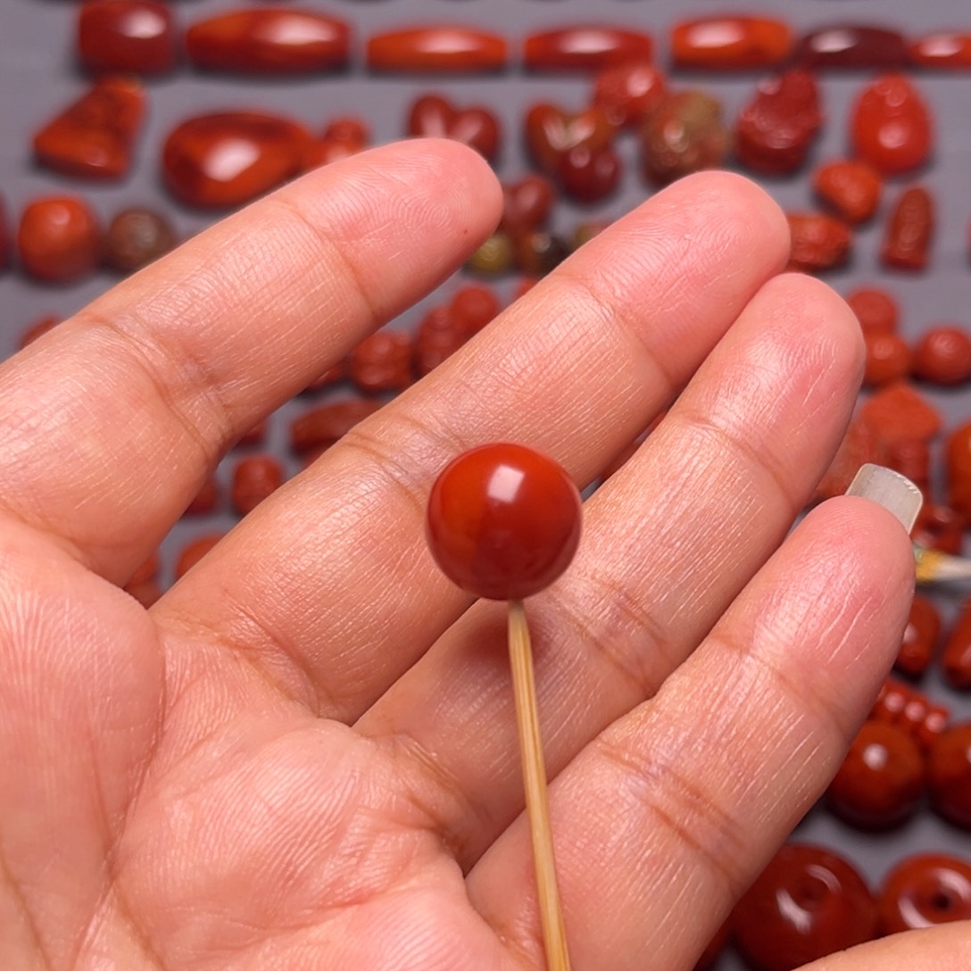 郭***又南红玛瑙配饰未镶嵌火焰纹圆珠12.3mm