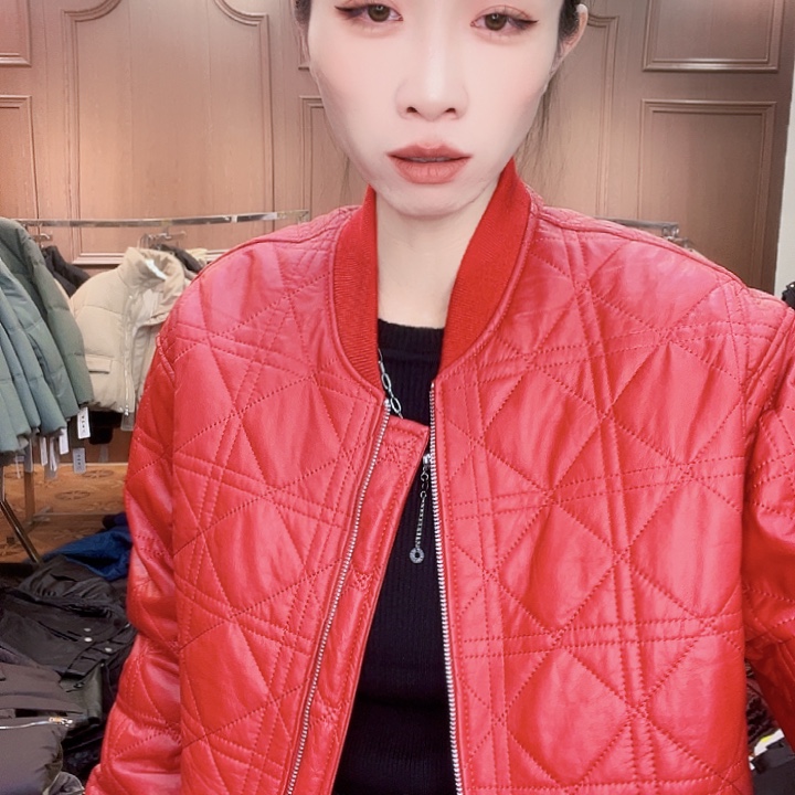 125……135斤皮羽绒服