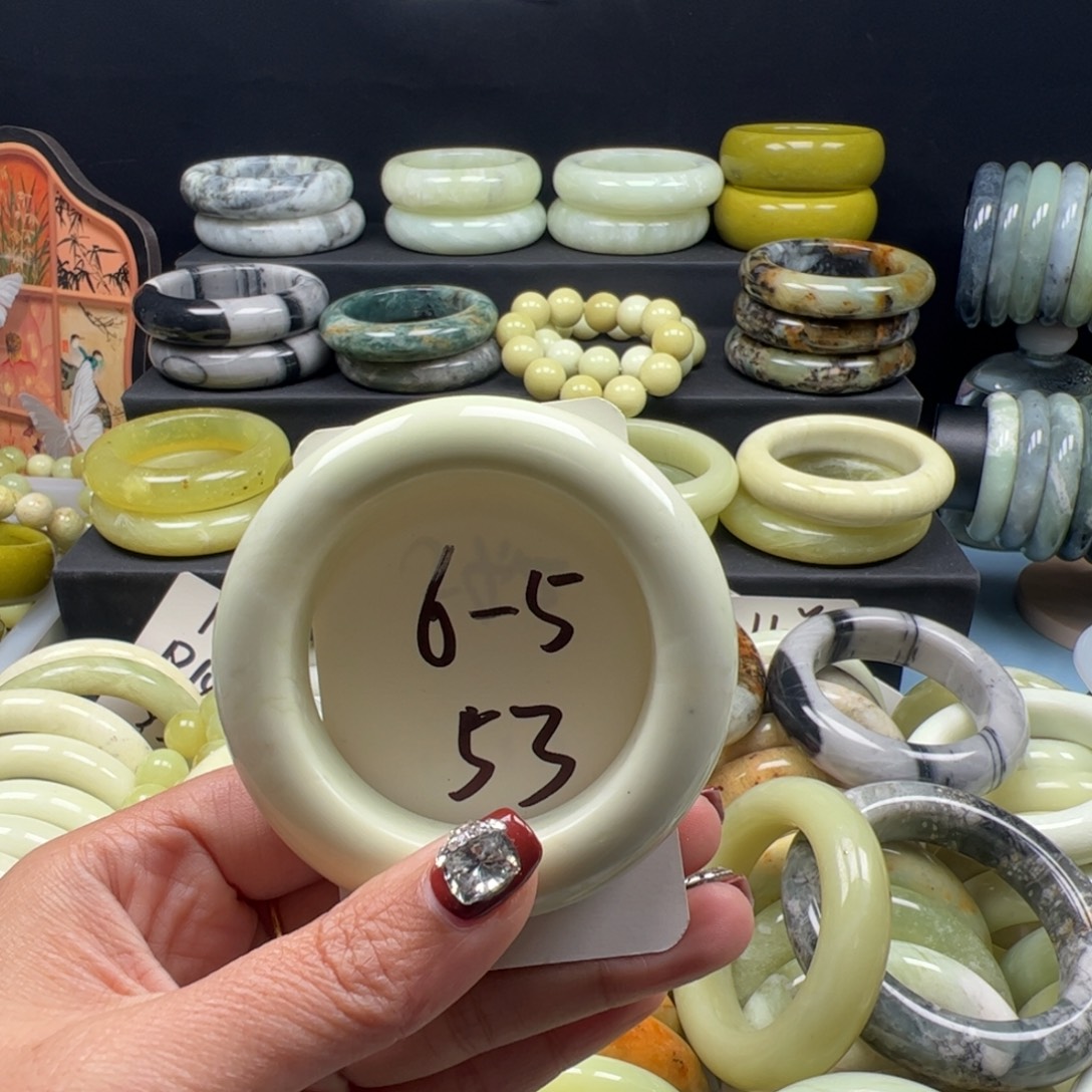 爆***爆蛇纹石玉未镶嵌手镯