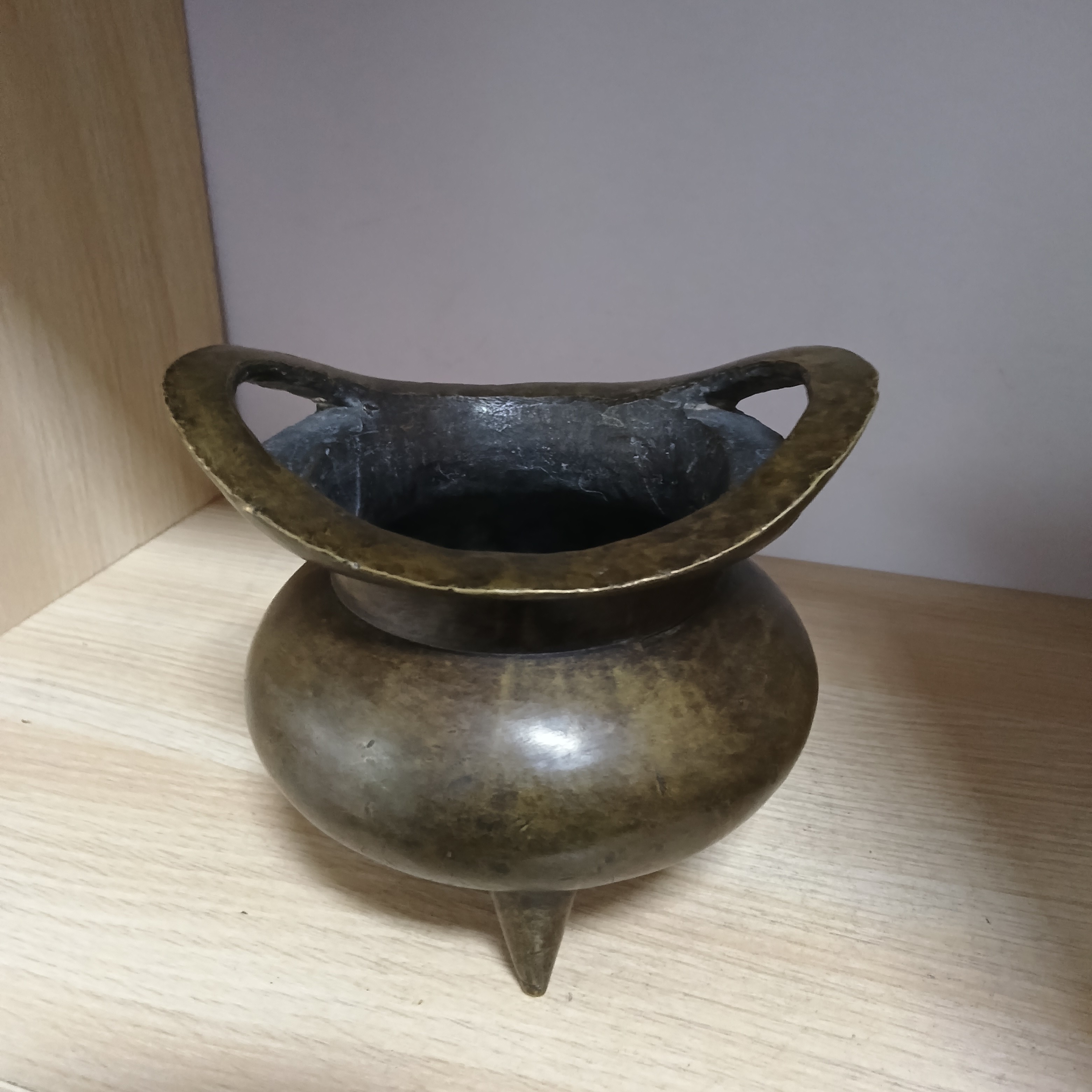 精仿铜香炉包浆好，（具体细节直播间问询清楚，发货后不退换）