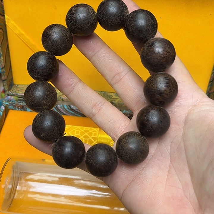 大叶紫檀（黑酸枝木类）