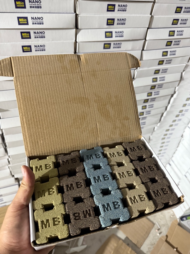 麦宝小方砖底滤滴流盒周转箱鱼池过滤材料鱼缸滤材1