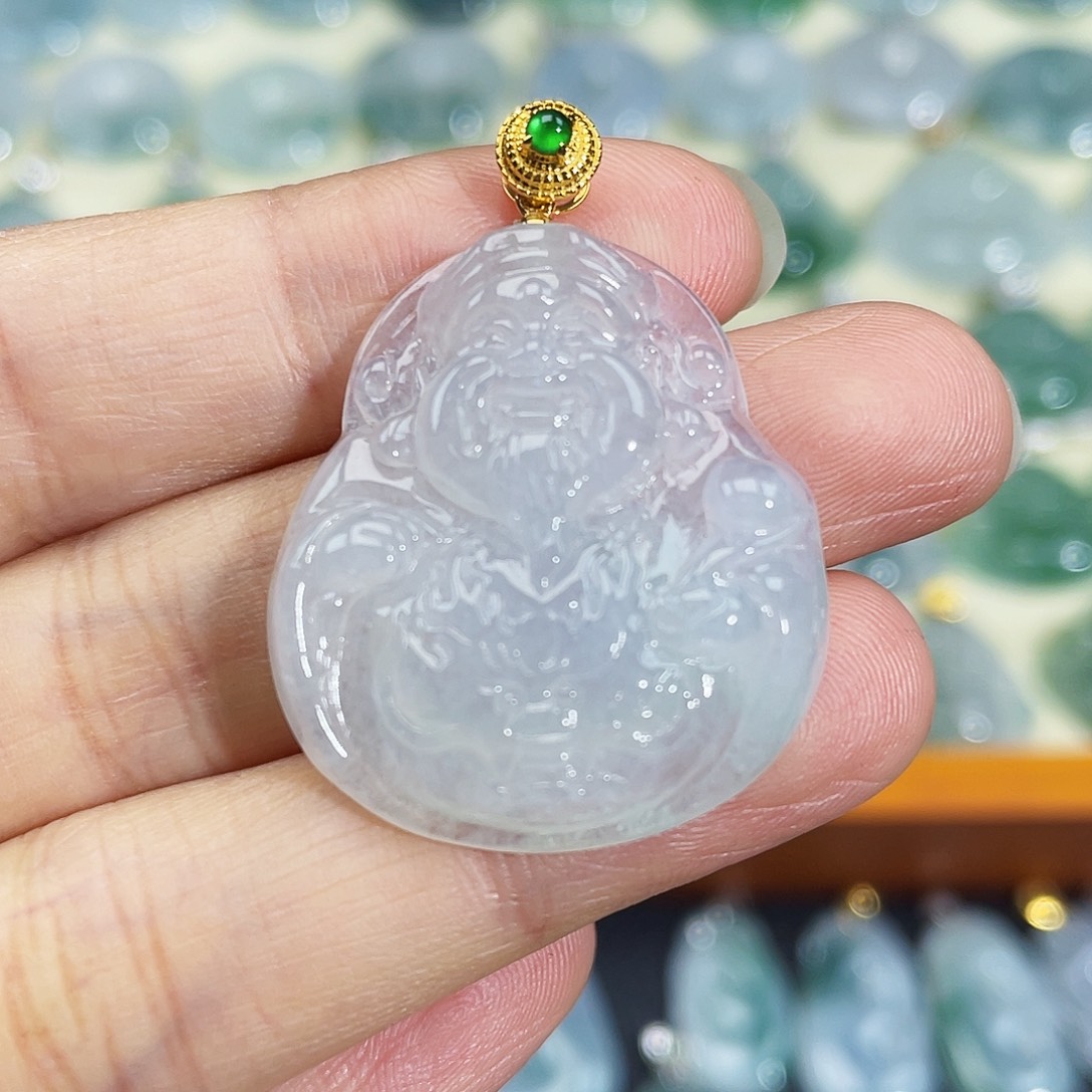 翡翠颈饰18K金镶嵌吊坠