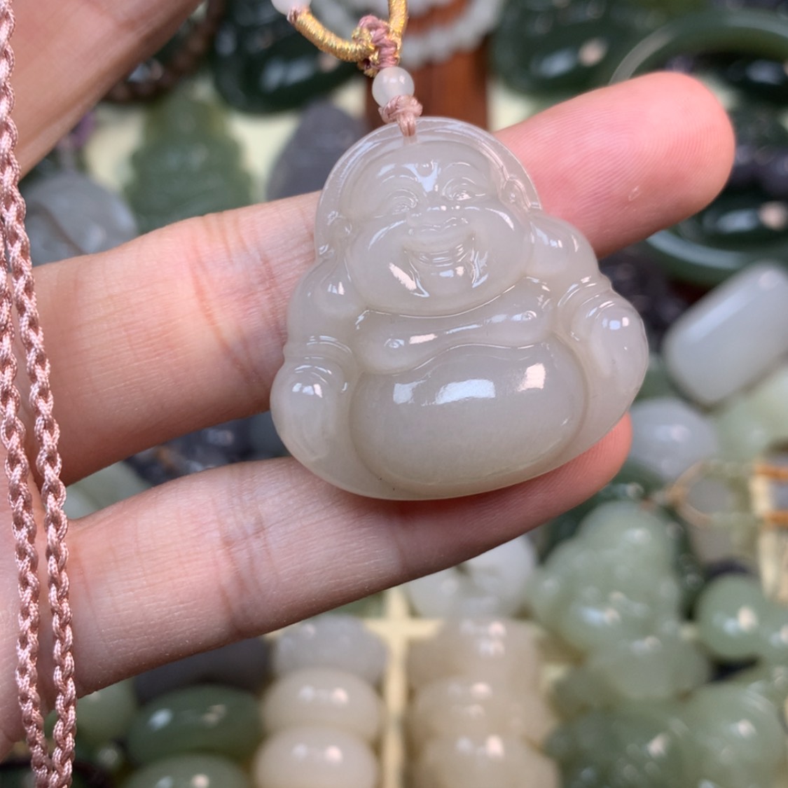 【闪购商品】颈饰未镶嵌和田玉