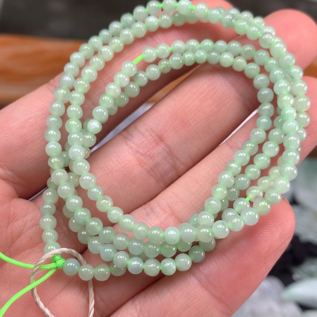 翡翠未镶嵌颈饰福利